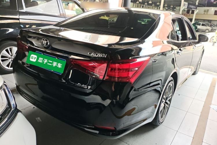 Used Toyota Crown 2017 2.0T Sport Edition
