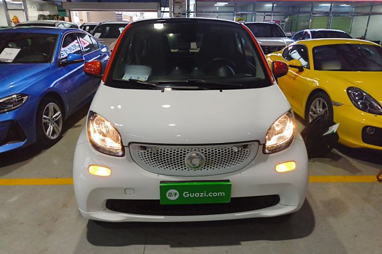 Used  fortwo 2015 1.0L 52 kW Hardtop Passion Edition
