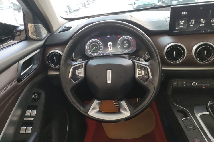 Used Wey VV6 2018 2.0T Two-Wheel-Drive Ultra-Luxury Version China V Standard