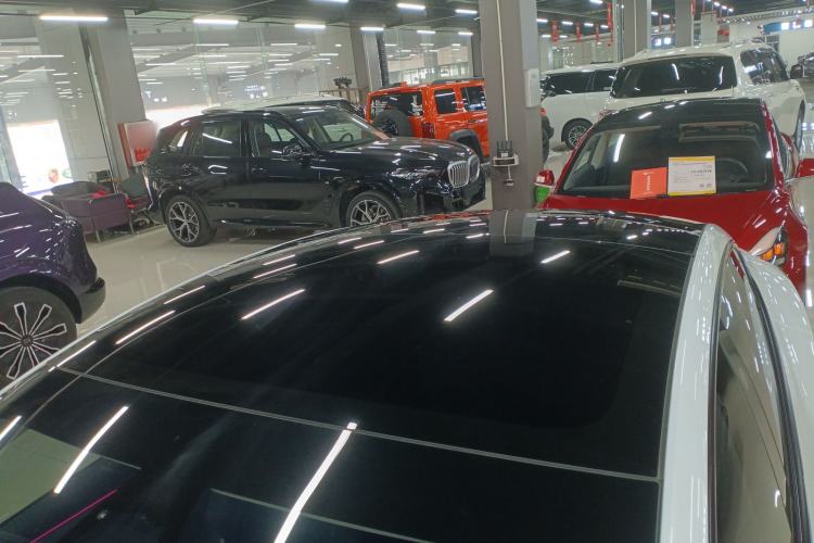 Used Tesla Model 3 2025 Rear-Wheel-Drive Version
