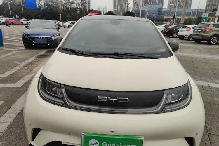 Used BYD Dolphin 2023 420 km Fashion Edition
