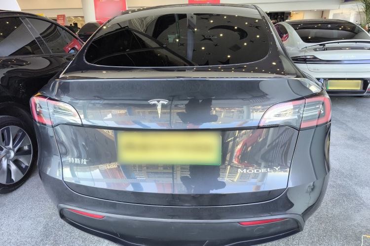 Used Tesla Model Y 2024 Rear-Wheel-Drive Version
