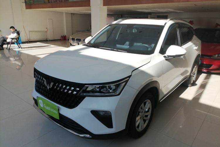 Used Wuling Alvez 2022 1.5L Manual Comfort Version
