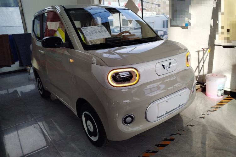Used Wuling Hongguang MINIEV 2024 3rd Generation 215km Youth Edition

