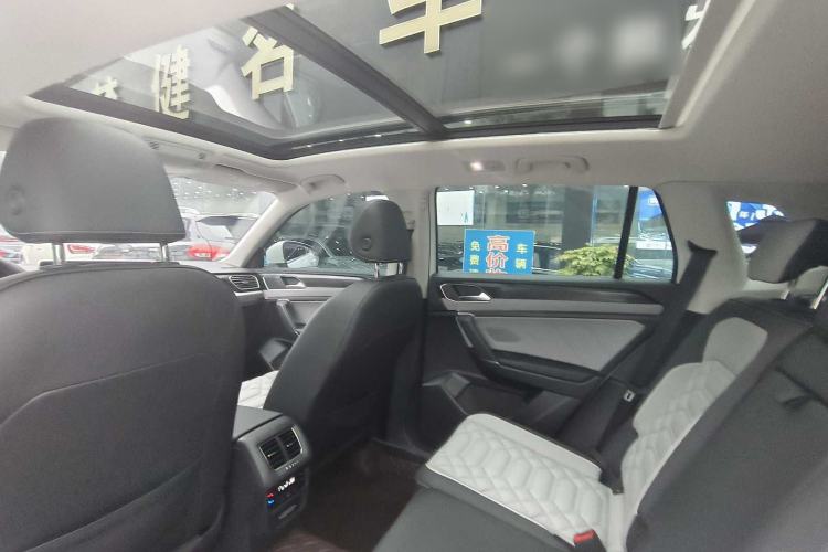 Used Volkswagen Tayron 2024 330TSI Two-Wheel Drive Luxury Plus Advanced Version
