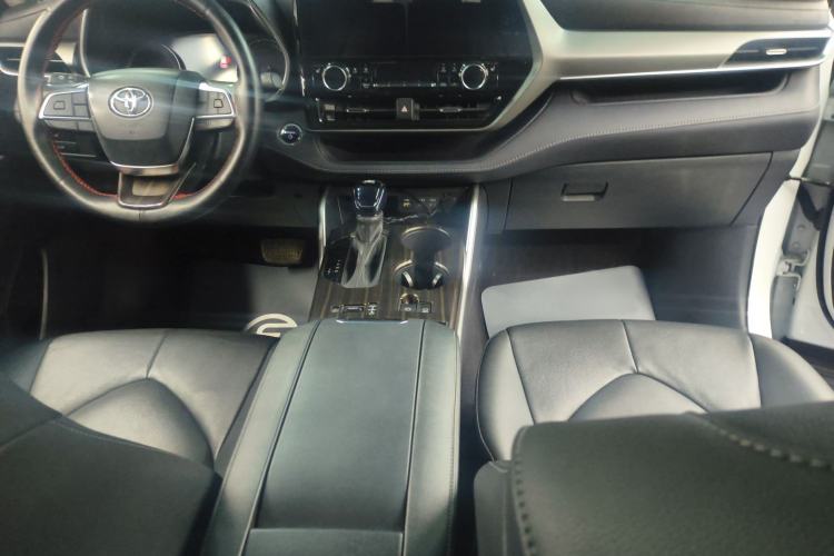 Used Toyota Highlander 2022 Dual-Engine 2.5L Four-Wheel Drive Prestige Version 7 Seats
