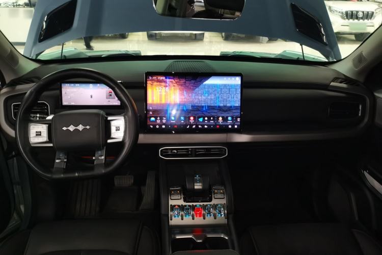 Used Formula Leopard Titanium 3 2025 501 km All-Wheel Drive Intelligent Driving Max Edition
