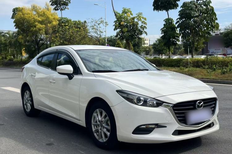 Used Mazda Mazda 3 Axela 2017 Sedan 1.5L Automatic Comfort Model China VI Standard