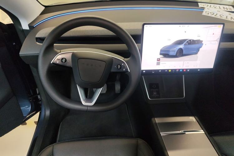 Used Tesla Model Y 2025 Rear-Wheel-Drive Version
