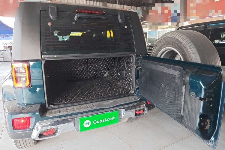 Used  BJ40 2020 2.0T Automatic Four-Wheel Drive Urban Hunter Edition Prestige Version