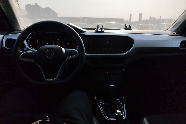 Used Volkswagen Tacqua 2023 200TSI DSG Joy-Connect Edition
