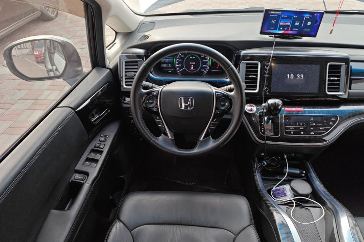 Used Honda Elysion 2019 2.0L Hybrid Luxury Edition
