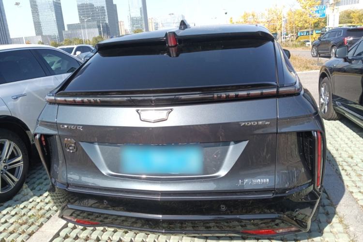 Used Cadillac LYRIQ 2022 Four-Wheel-Drive High-Performance Deluxe Edition
