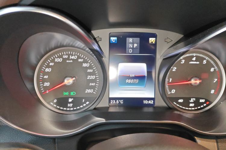 Used Mercedes-Benz GLC 2019 GLC 260 L 4MATIC Dynamic Model
