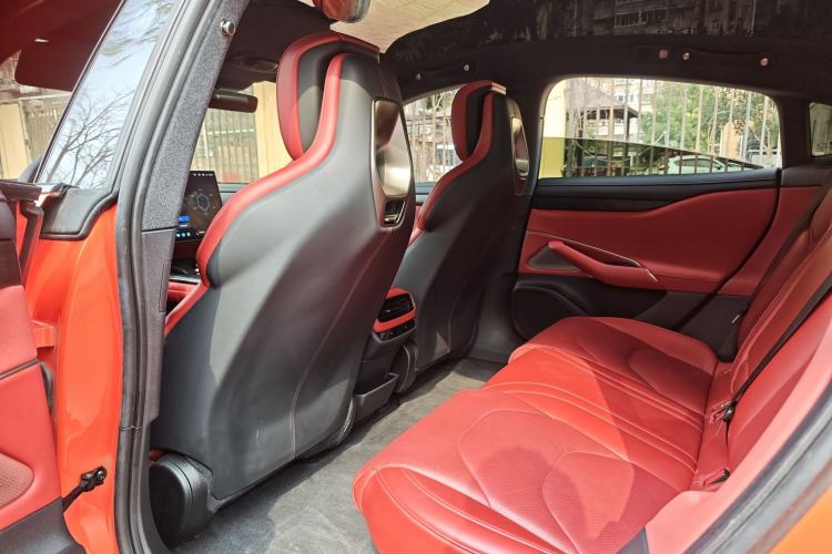 Used  SU7 2024 Rear-Drive Ultra-Long Range Advanced Pro-Level Intelligent Driving Version