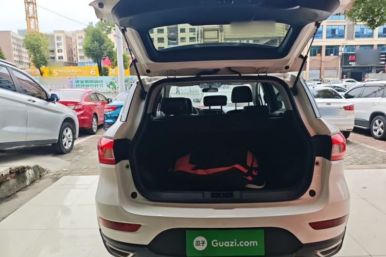 Used GAC Trumpchi GS4 2017 235T Automatic Two-Wheel Drive Luxury Smart Connectivity Version
