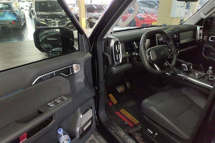 Used Jetour Traveler 2023 2.0T All-Wheel-Drive CrossPRO
