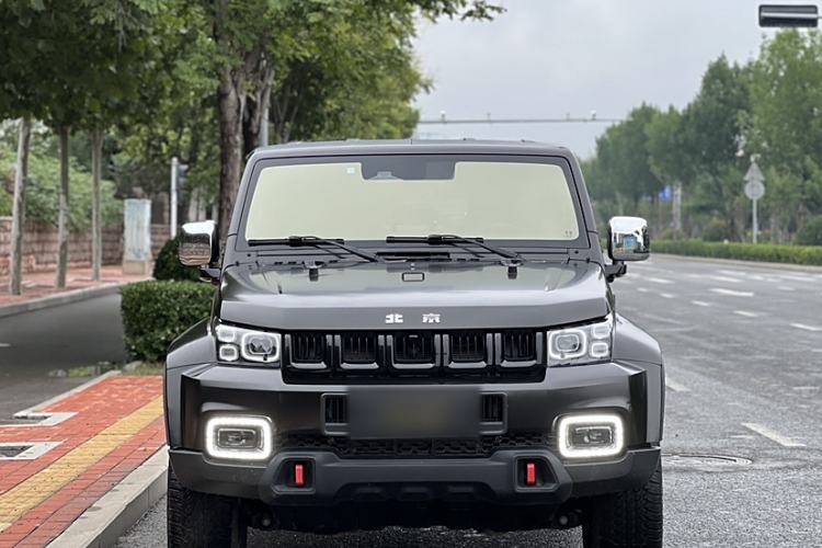Used Beijing Auto BJ40 2023 2.0D Automatic Four-Wheel Drive Blade Hero Edition Adventurer Type