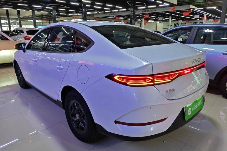 Used BYD Qin PLUS 2025 DM-i Smart Drive 55KM Leading Model
