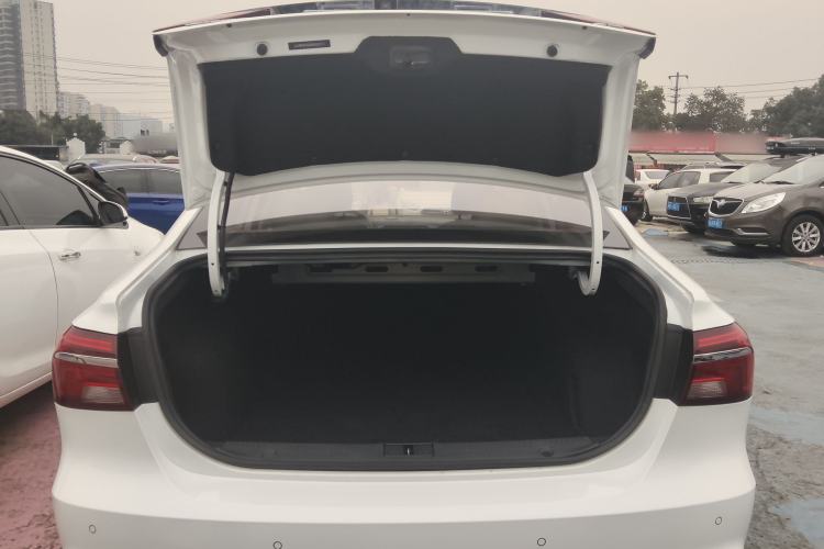 TDK.VehicleDetails.img