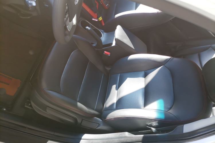 Used Hyundai Elantra 2016 1.6L Automatic ZhiXuan – Elite Version
