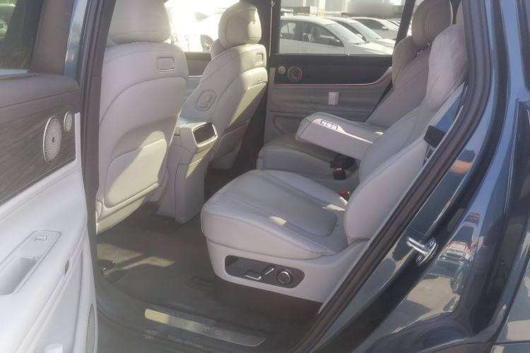 Used Hima AITO M9 2024 Range-Extended Ultra Version 42 kWh 6-Seater Model
