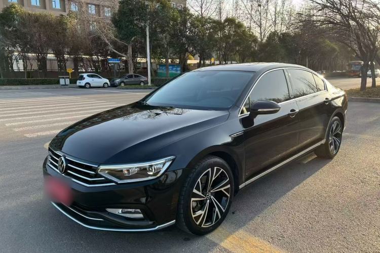 Used Volkswagen Magotan 2021 330TSI DSG 30th Anniversary Edition
