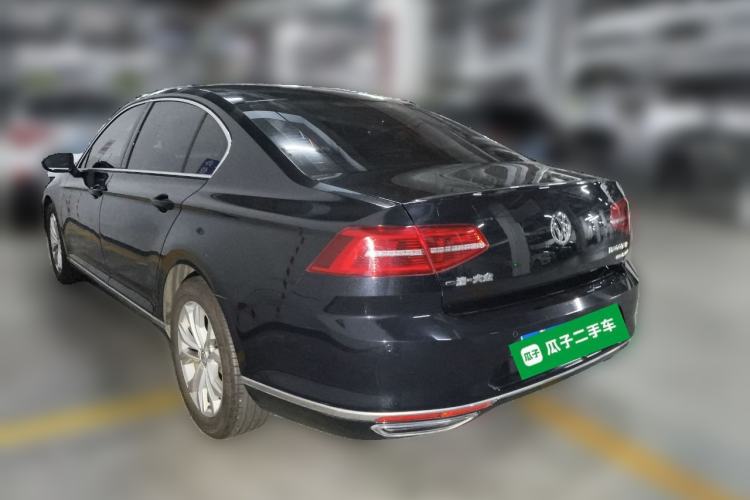 Used Volkswagen Magotan 2018 Facelift 330TSI DSG Luxury Model
