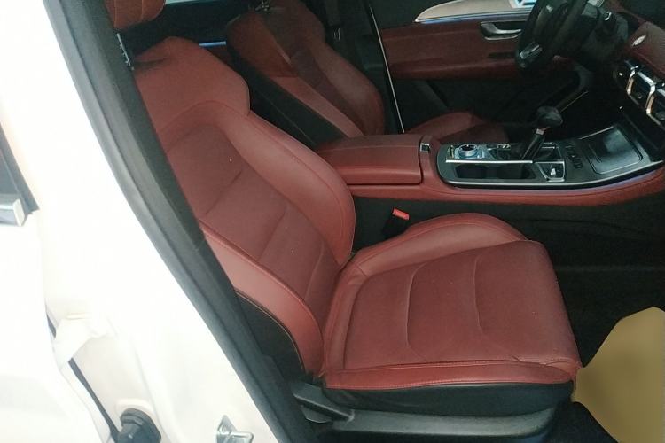 Used JETOUR X70 PLUS 2022 1.5T DCT Luxury Edition 5 Seats
