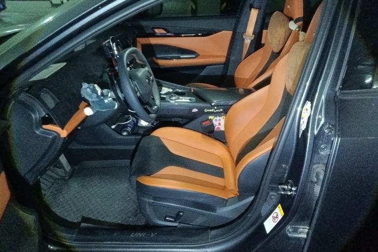 Used Changan UNI-V 2023 1.5T Sport Edition