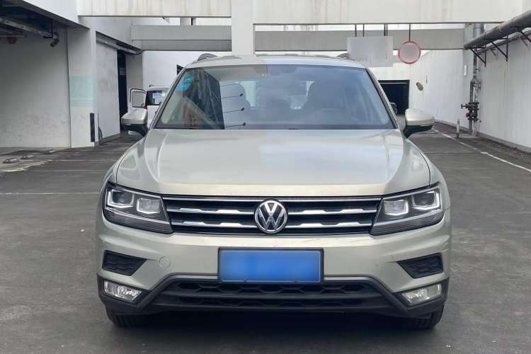 Used Volkswagen Tiguan L 2017 330TSI Automatic Two-Wheel Drive Luxury Edition
