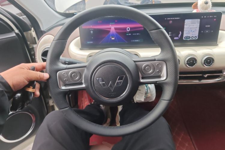 Used Wuling Bingo 2023 333 km Lingxi Connected+ Version

