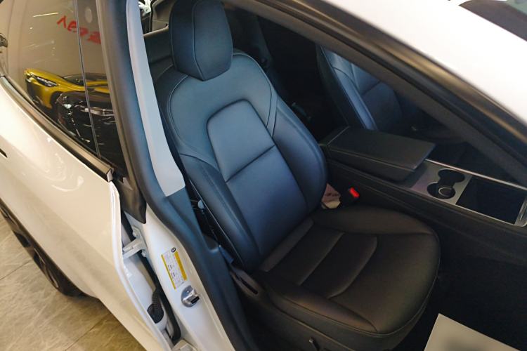 Used Tesla Model Y 2021 Standard Range Rear-Wheel Drive Version