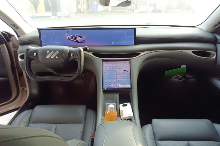 Used  L6 2024 Max Standard Edition