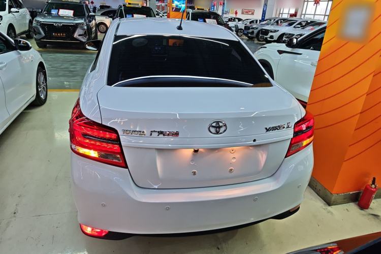 Used Toyota YARiS L 2020 1.5L CVT Leading Edition
