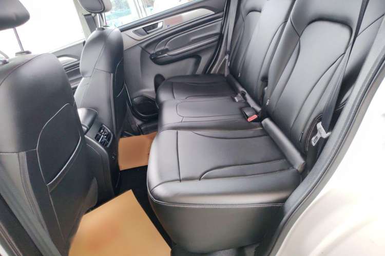 Used Haval M6 2021 PLUS 1.5T DCT Luxury Smart Connectivity Model
