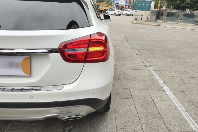 Used Mercedes-Benz GLA 2017 GLA 200 Fashion Model
