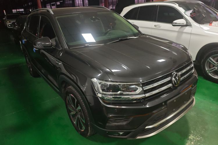 Used Volkswagen Tharu 2021 280TSI Two-Wheel-Drive Luxury Edition