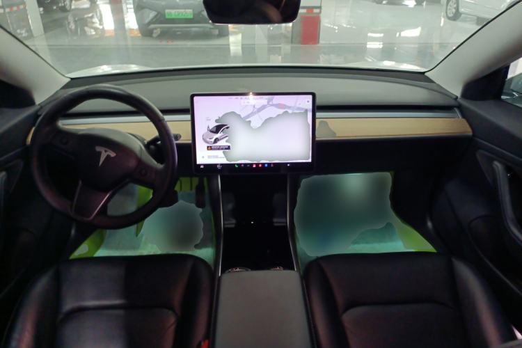 Used Tesla Model 3 2019 Long-Range All-Wheel-Drive Version
