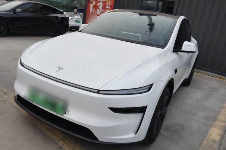 Used Tesla Model Y 2025 Rear-Wheel-Drive Version