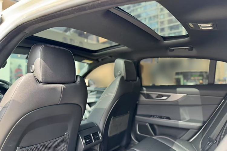 Used Jaguar XEL 2020 2.0T 200PS R-DYNAMIC Youth Sports Edition
