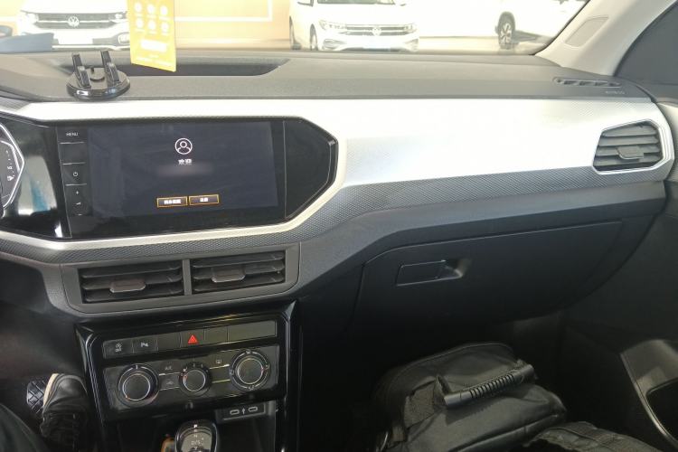 Used Volkswagen Tacqua 2023 200TSI DSG Joy-Connect Edition
