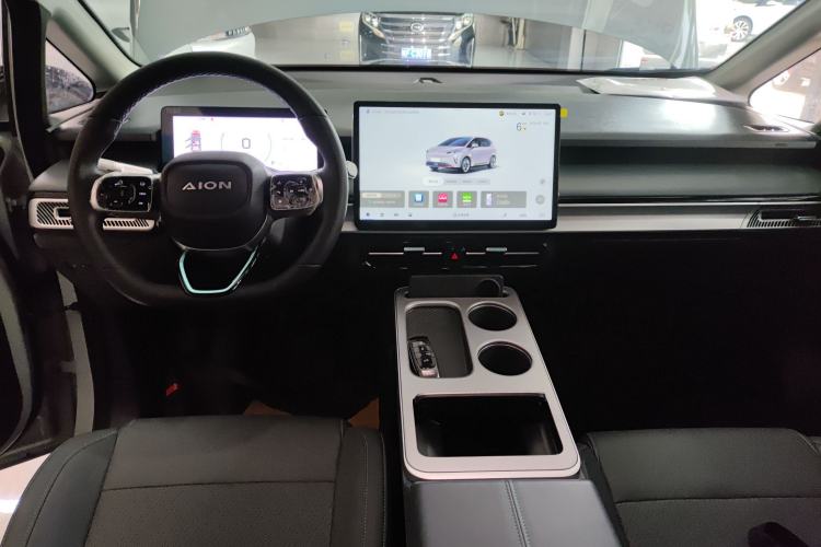 Used AION Y 2024 Younger Star Edition