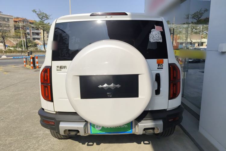 Used  Leopard 5 2023 Navigator Edition
