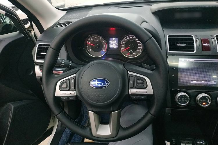 Used Subaru Forester 2016 2.0i Fashion Navigation Edition
