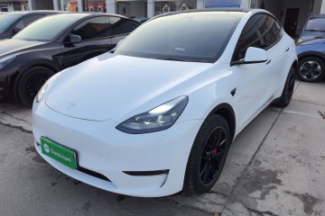 Used Tesla Model Y 2021 Long-Range All-Wheel-Drive Version