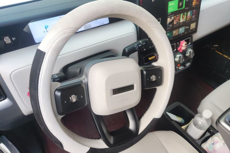 Used  V23 2025 401 Two-Wheel Drive Intelligent Driving Version