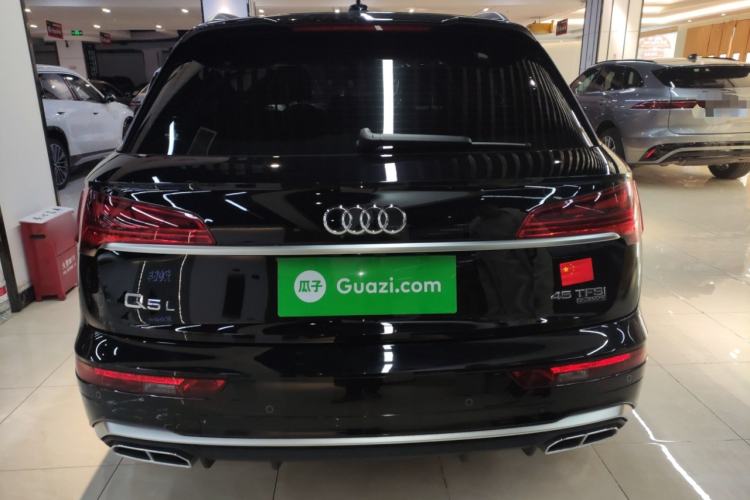 Used Audi Q5L 2022 Updated 45T Luxury Dynamic Version
