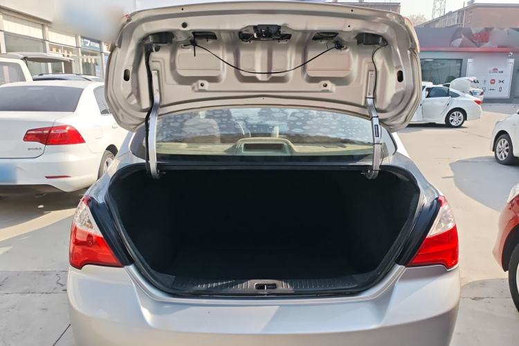 Used Venucia D50 2015 1.6L Manual Fashion Edition