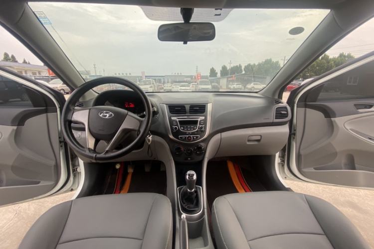 Used Hyundai Verna 2016 1.4L Manual Smart GLS Trim
